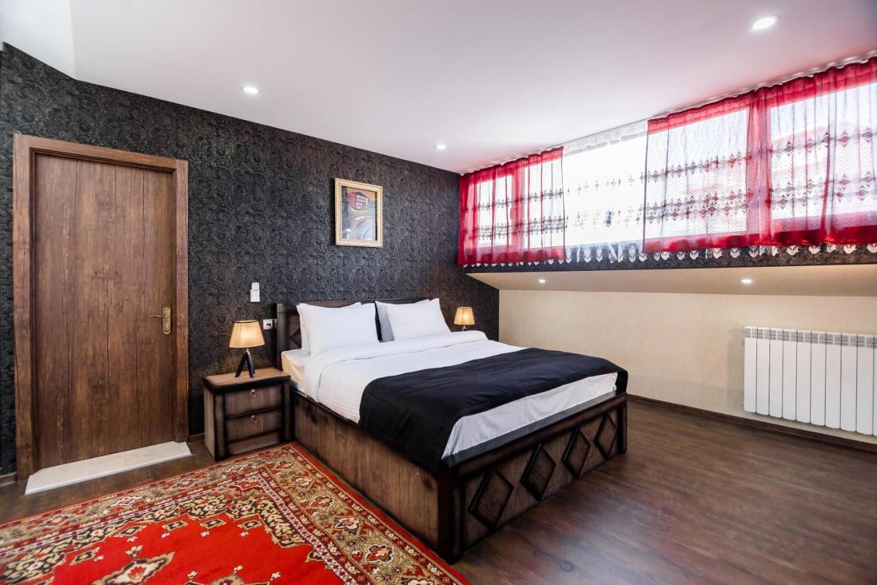 George Hotel Tbilisi Eksteriør bilde