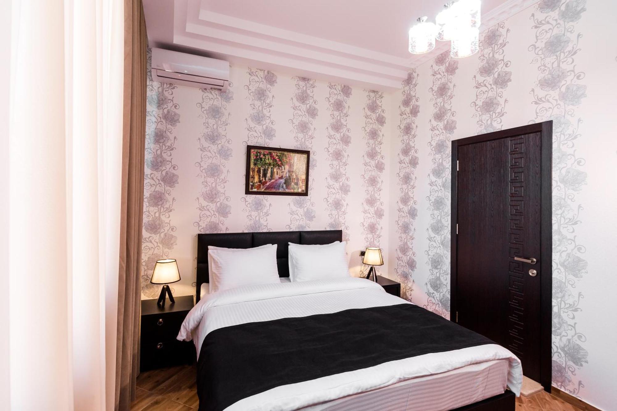 George Hotel Tbilisi Eksteriør bilde